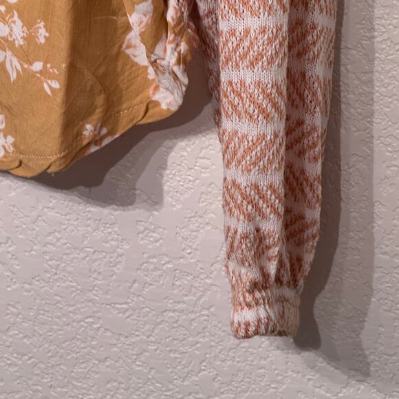 By Together Mixed Material Top Made in USA Small - Picture 6 of 7